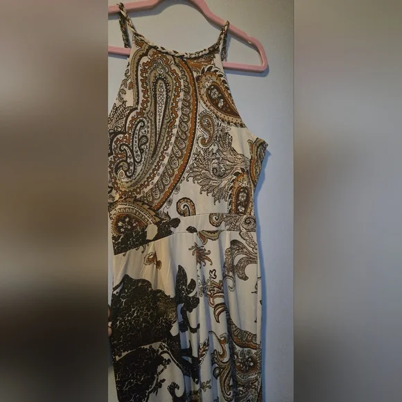 VENUS Paisley Print Jumpsuit in Cream and Brown - Picture 5 of 6